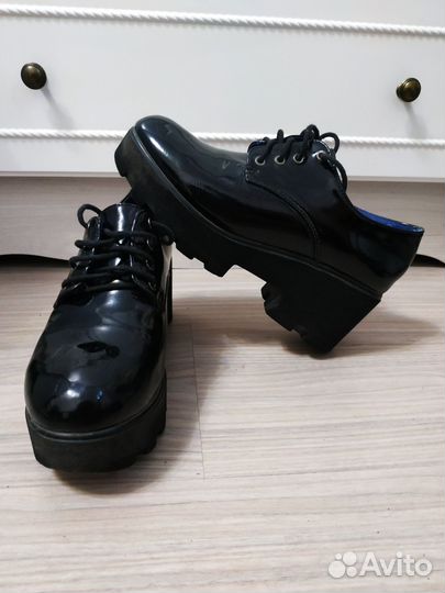 Ботинки 38 размер