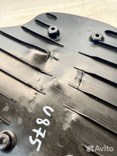 Пыльник рычага задний правый BMW 7 G11/G12 G30