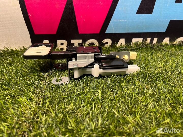 Замок багажника Fiat 124 2018