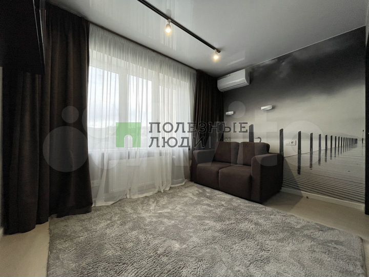 3-к. квартира, 90 м², 18/23 эт.