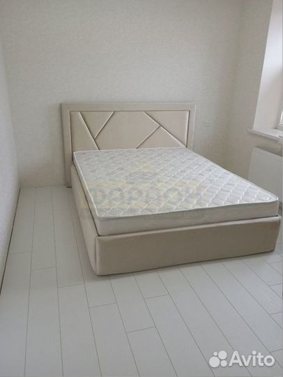 Кровать двуспальная Лофт Велюр