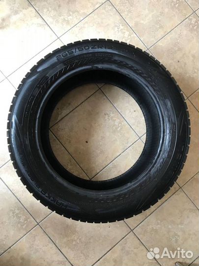 Nokian Tyres Hakka Black SUV 265/50 R19