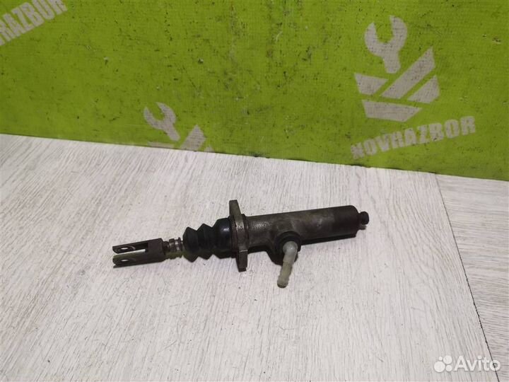 Цилиндр сцепления главный Ауди 80 90 Б3