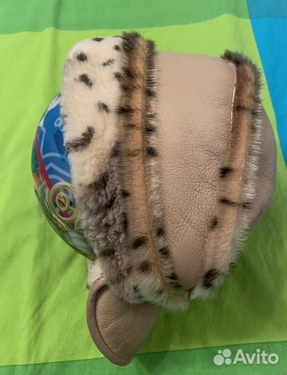 Шапка женская кожаная