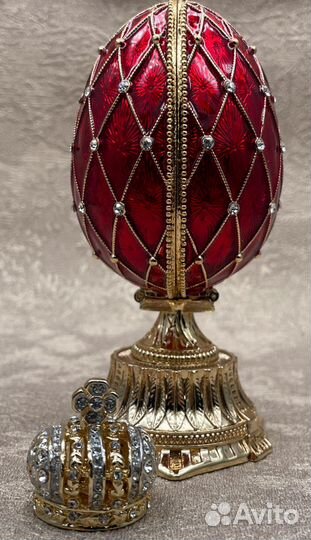 Яйцо Фаберже с короной Российской Империи