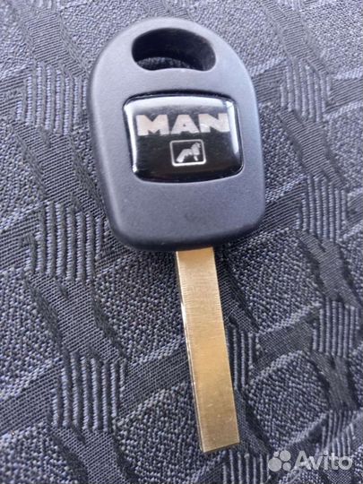 Переключатель света Ман