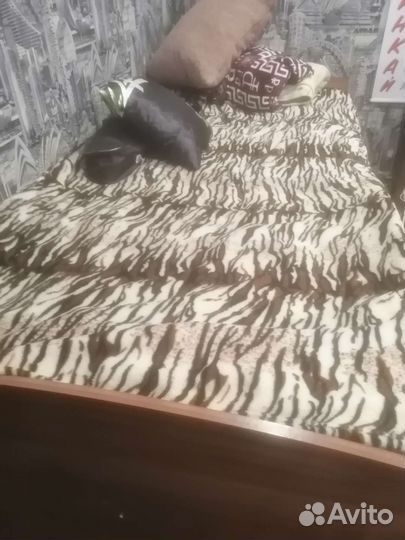 Двухъярусная кровать
