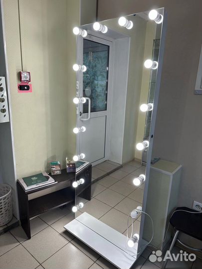 Гримерное зеркало