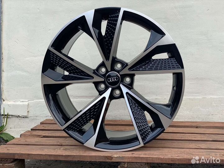 Audi RS стиль R18 8J 5-112 новые диски