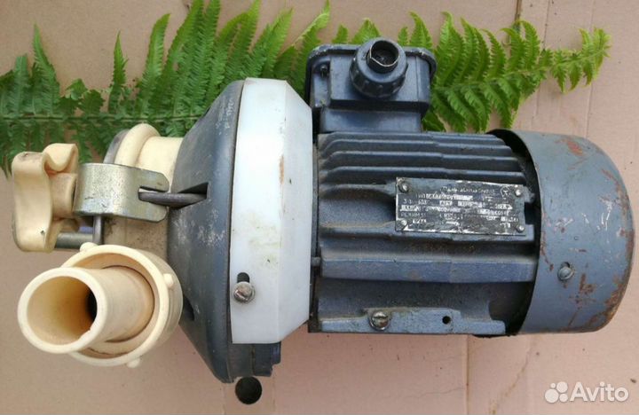Электродвигатель асинхронный новый 0,37кВт 1380об