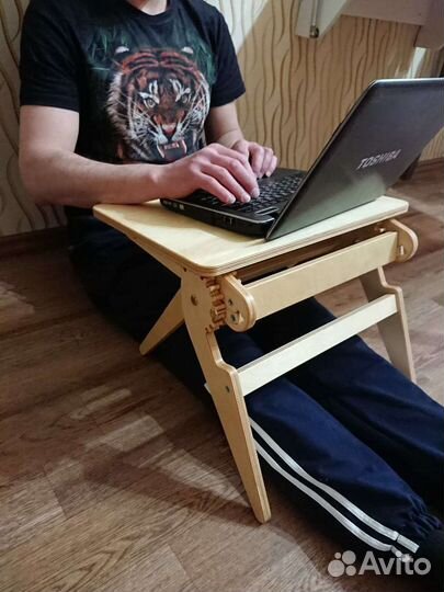 Конторка настольная, столик для завтрака,пикника