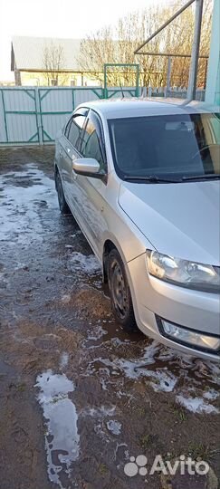 Skoda Rapid 1.4 AMT, 2015, 180 000 км