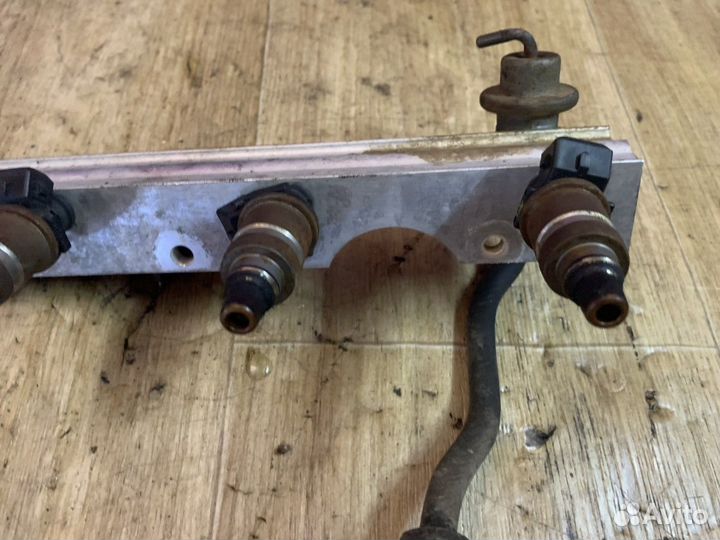 Рейка топливная (рампа) Honda Civic