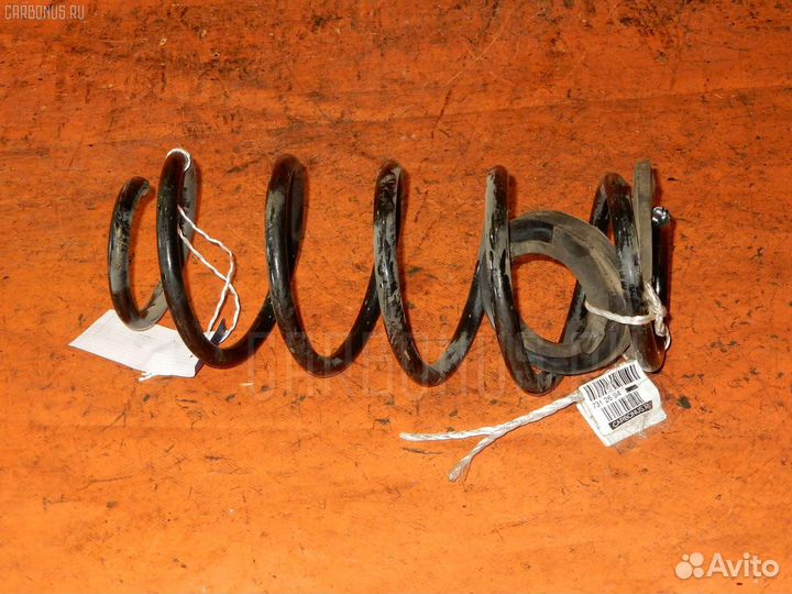 Пружина задняя Toyota Ractis NSP120