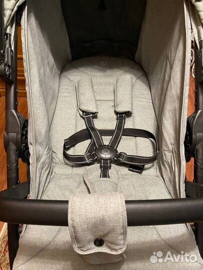 Коляска прогулочная детская Jovola Venta