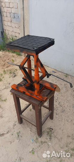 Подставка-домкрат для мотоцикла пит байка