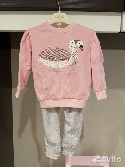 Продам Спортивный костюм для девочки