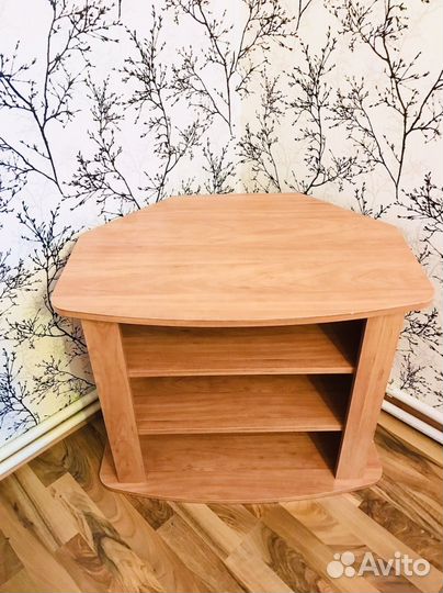 Тумба под тв