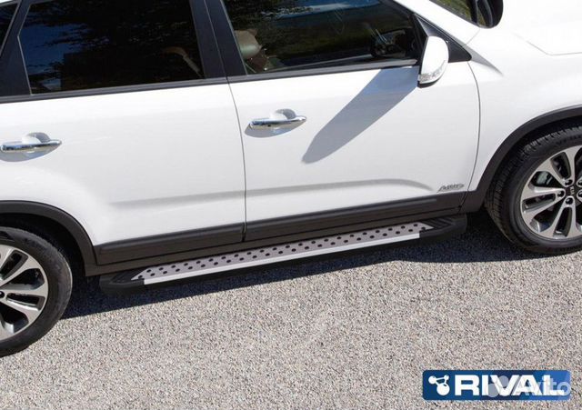 Пороги-подножки KIA Sorento 2012-2020 г.в. Bmw-Sty