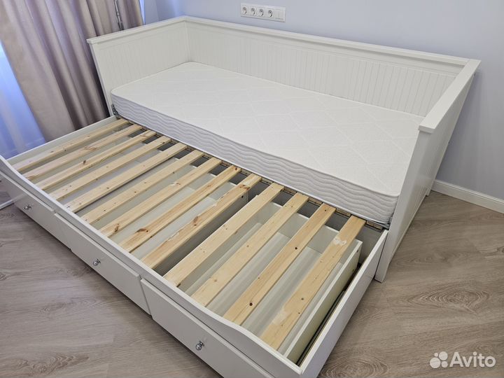 Кровать Икеа