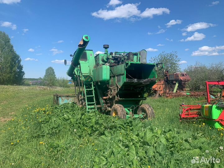 Комбайн Нива-Сельхозтехника СКА-5, 2001