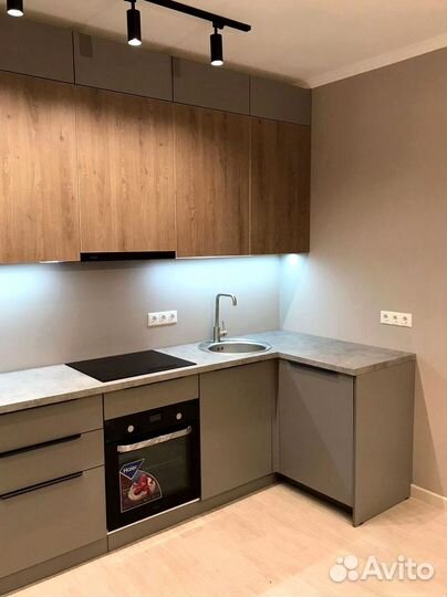 Кухня на заказ. Доставка и сборка