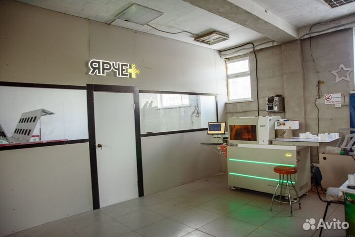 Разнорабочий в цех рекламы