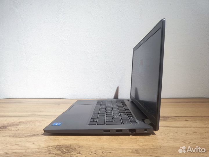 Ноутбук Dell Latitude 14 i5-1335U 8GB 256GB SSD