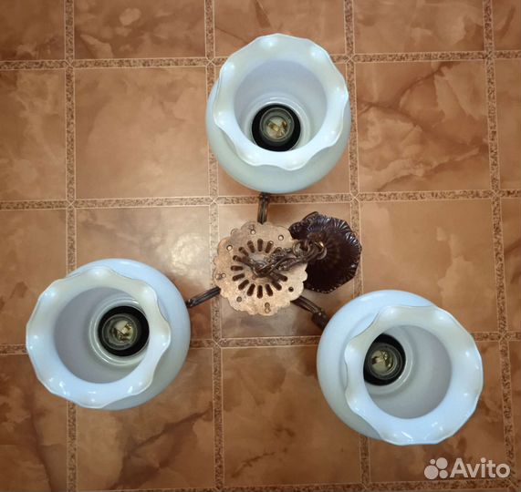 Люстра потолочная, светильник