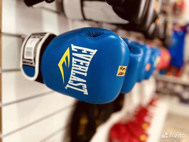 Перчатки боксерские различные модели