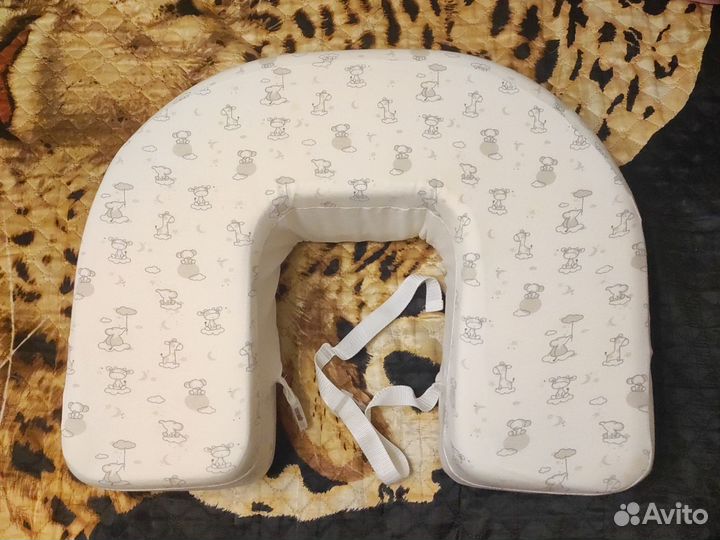 Подушка для кормления