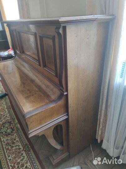 Антикварное пианино Arthur Lehmann, Barmen