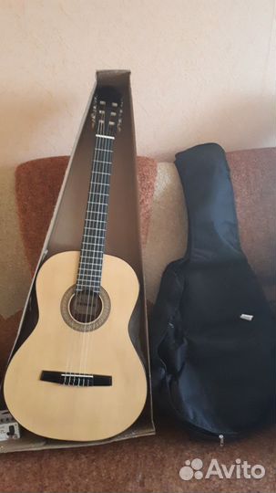 Акустическая гитара Honner HC 06