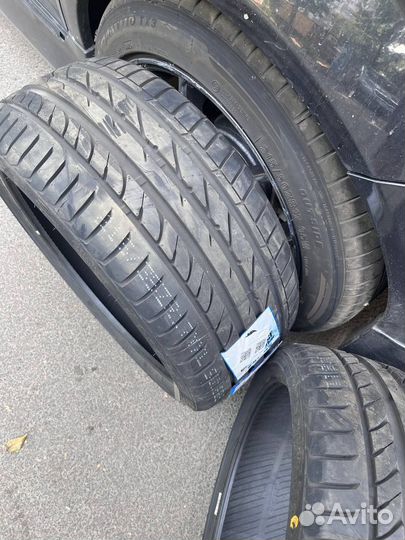 Sailun Atrezzo ZSR 215/35 R17 83Y