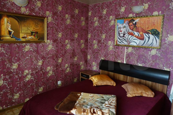 Комната 18 м² в 1-к., 1/2 эт.