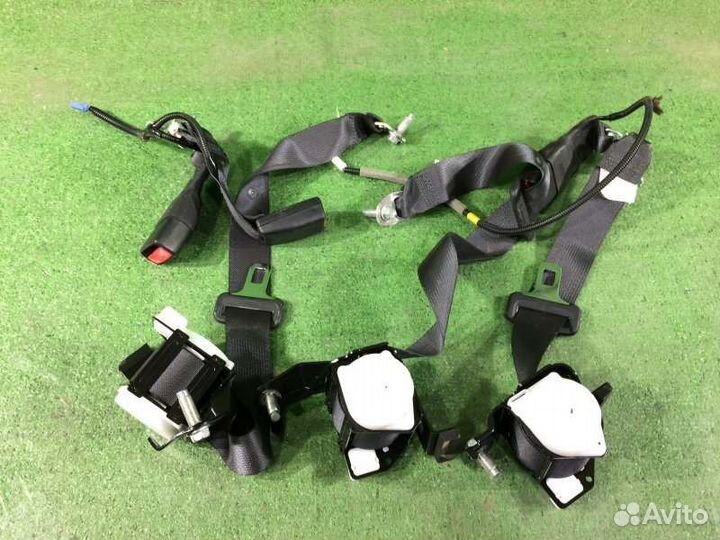 Ремень безопасности задний Honda Accord CR6 LFA