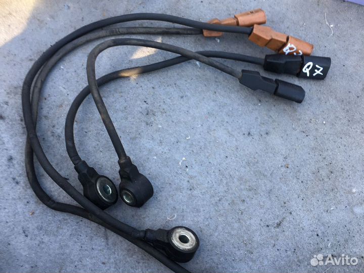 Датчик детонации Ауди Q-7