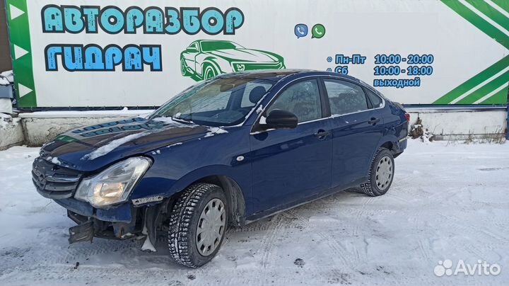 Накладка порога внутренняя передняя правая Nissan Almera G15 769B44AA0A