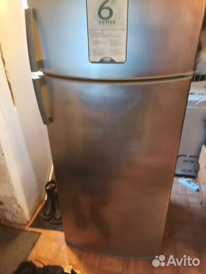 Холодильник Wirpool, бу