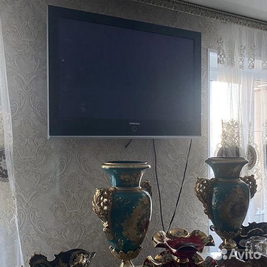 Телевизор samsung