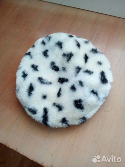 Берет из искуственного меха