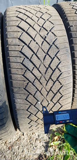 Continental ContiVikingContact 7 235/45 R18