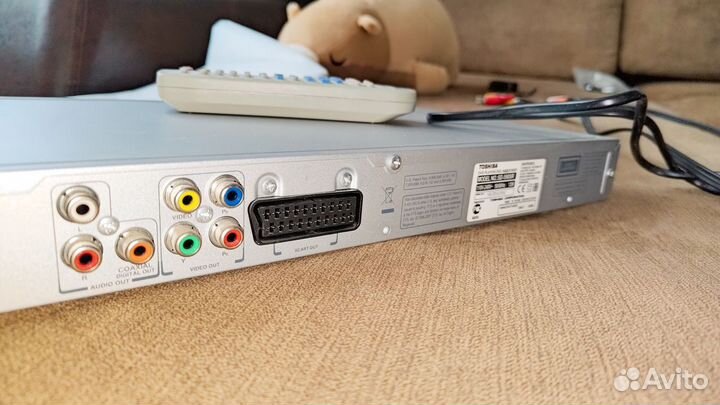 Dvd плеер toshiba SD-590SR