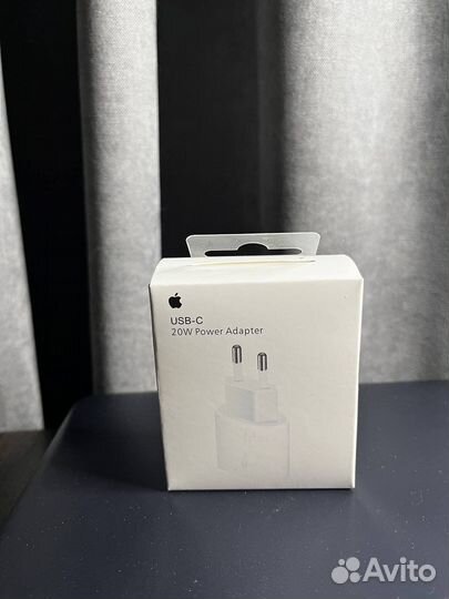 Зарядный блок iPhone USB-C