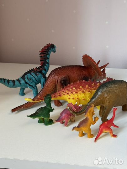 Фигурки динозавров пакетом, бу