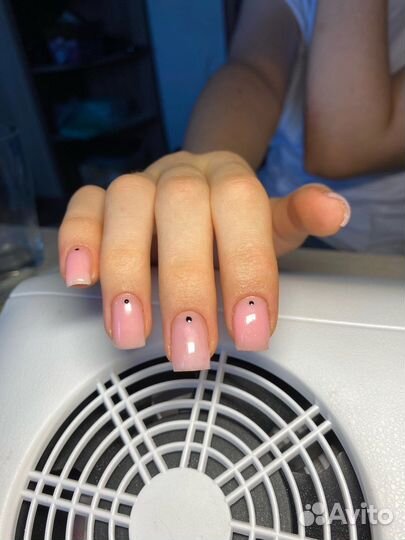 Наращивание ногтей