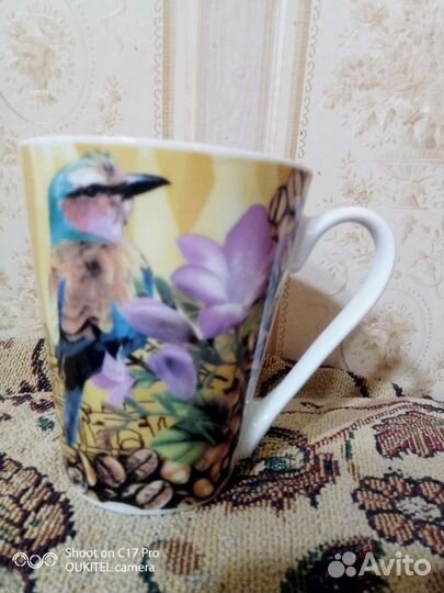 Чайные ложки и чашки