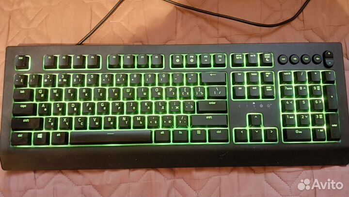 Игровая клавиатура Razer Cynosa v2 RGB подсветка