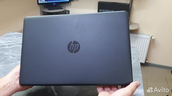 Ноутбук HP (i3, SSD / 1 Терабайт / 2Гб Видео )