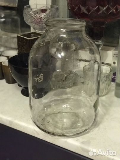 Банка стеклянная